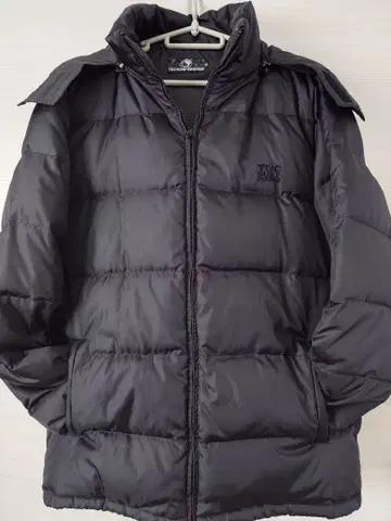 T&C Surf Designs 퍼 후드 블랙 다운 자켓