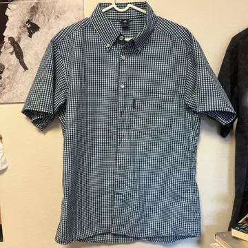 montbell 체크 무늬 반팔 셔츠 M 사이즈