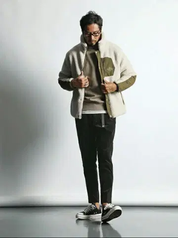 18,700엔 새상품급 보아 플리스 후드티 라이트 아우터 L