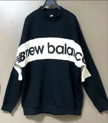 NEW BALANCE 로고 모크넥 맨투맨 트레이닝복