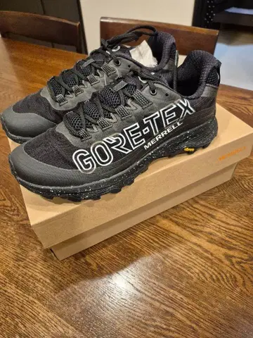 머렐 고어텍스 스니커즈