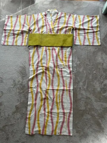 유카타 오비 세트 화이트 베이스에 파도 무늬