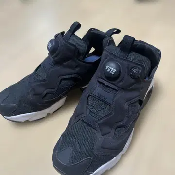 새상품급 Reebok 인스타펌프 퓨리 블랙