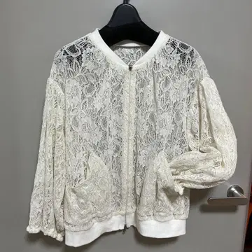 [ 새상품급 ] 유키코 하나이 화이트 레이스 집업 자켓