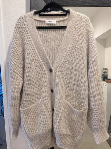 SACRA 사쿠라 모헤어 로우게이지 니트 가디건