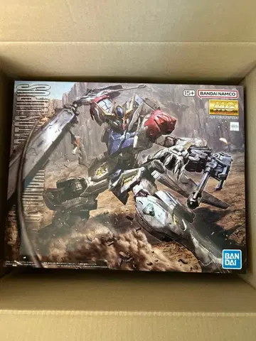 MG 1/100 건담 발바토스 루푸스