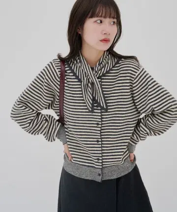 DISCOAT 보더 스카프 부착 가디건