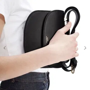 [ 새상품급 ] APC 숄더백