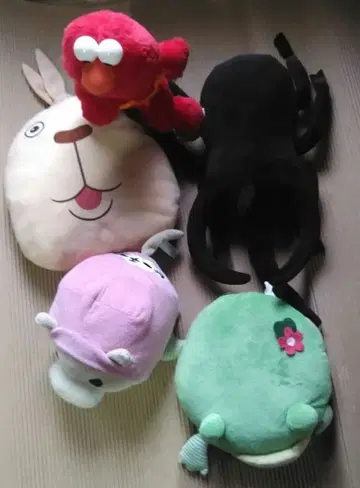 엘모와 코카서스, 우사비치, 개구리, 코부타.