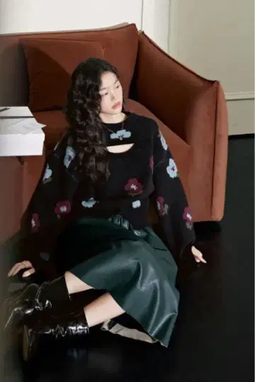 KUOSE 쿠오세 꽃 스웨터