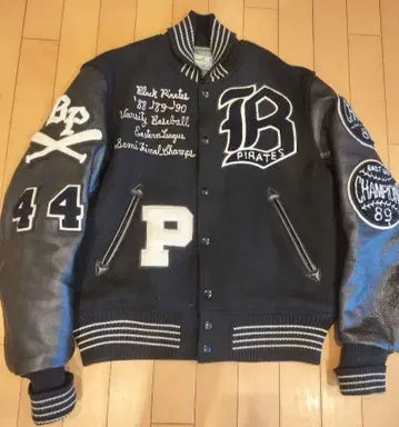 [ 새상품급 ] 화이츠빌 풀 데코 바시티 자켓 38 가죽