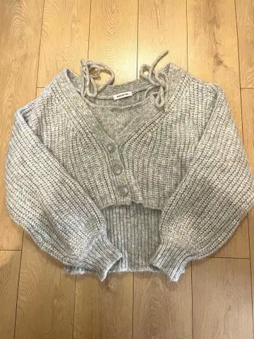 NATURAL BEAUTY BASIC 크롭 니트 가디건