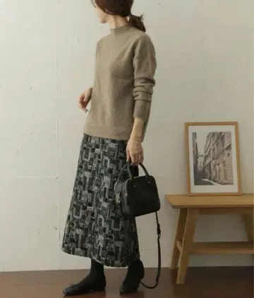 URBAN RESEARCH 자카드 스트레이트 스커트