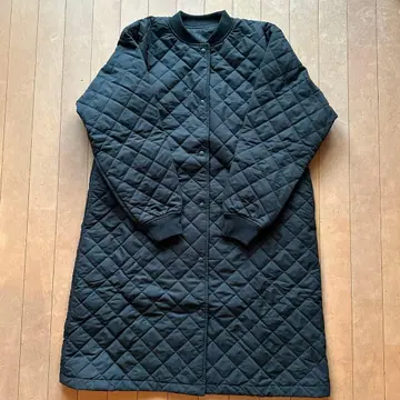 새상품급 무인양품 퀼팅 블랙 코트 M 사이즈