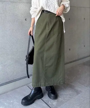 [ 미사용 새상품 ] andme 베이커 타이트 스커트