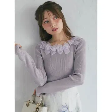 리본 포함 연보라 긴팔 스웨터