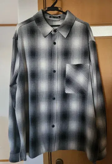 ZARA 옴브레 체크 셔츠 사이즈 XL