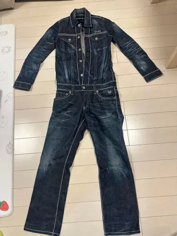 delay by win & sons 올인원 점프수트