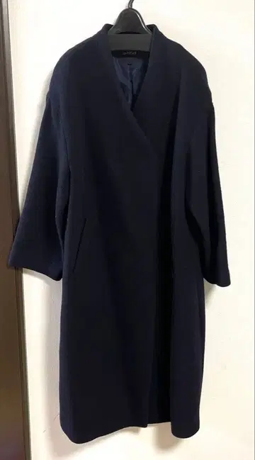 언타이틀 코트 48