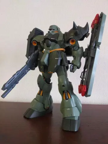 건담 프라모델 MG 기라 도가 완성품