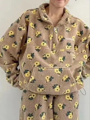 꽃무늬 보아 하프 지퍼 자켓 ( ayano )