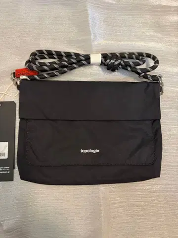 Topologie 사코슈 숄더백