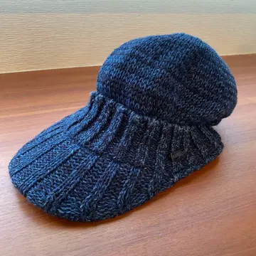 MANIERA 네이비 니트 헌팅 캡