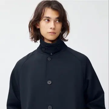 GU 발마칸 코트 네이비 롱 코트