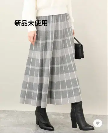 미사용 새상품 미쉘클랑 그레이 체크 무늬 플리츠 롱 스커트