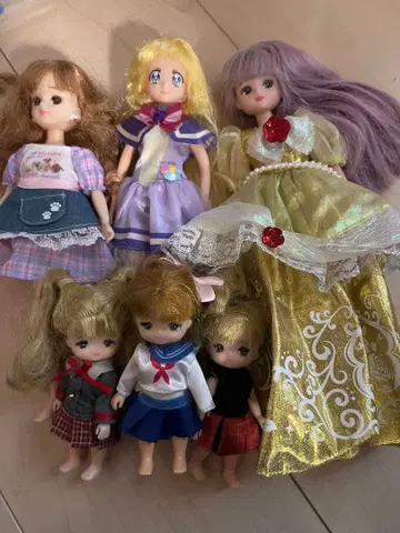 리카짱 인형 세트 기타 옷 갈아입기 부품 포함