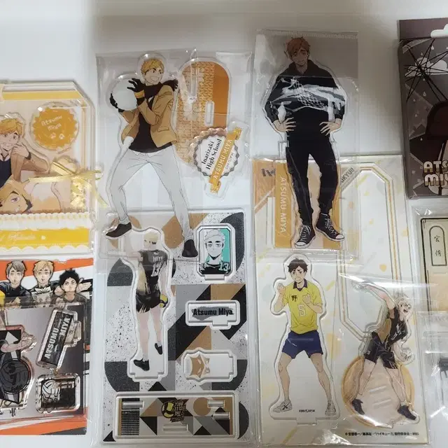 24일까지가격내려요) 하이큐 미야 아츠무 아크릴스탠드 일괄