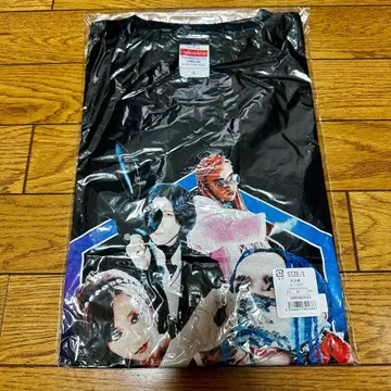 [ 미개봉 새상품 ] 여왕벌 BL 티셔츠 L 사이즈