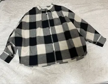 새상품급 SUN VALLEY 돌먼 셔츠