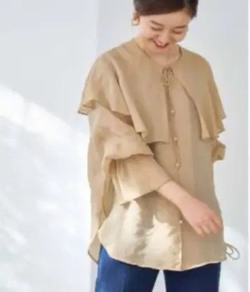 IENA 라미비스 시어 빅칼라 블라우스 베이지