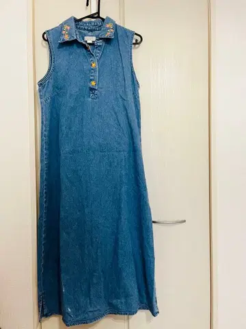 데님 자수 슬리브리스 롱 원피스