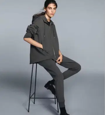 유니클로+J 드라이 맨투맨 3세트 셋업 낱개 판매 불가