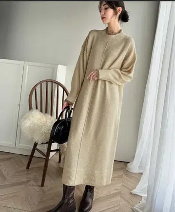 [ 미사용 새상품 택 포함 ] 아이보리 니트 원피스 M