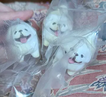 개 피규어 좋은 느낌의 막대기를 겟한 개 페키니즈 x 3마리