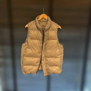 디자인 웍스 다운 베스트 카와타 다운