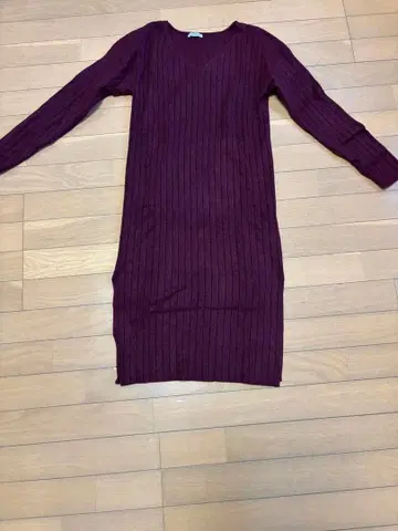 COHINA 리브 니트 원피스 보르도