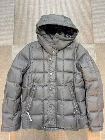 Nishikawa Down 블랙 다운 자켓