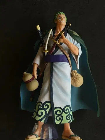 원피스 제일복권 와노쿠니편 B상 조로쥬로 피규어