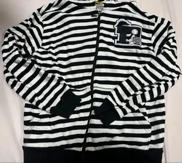 FTISLAND 스트라이프 패턴 집업 후드티