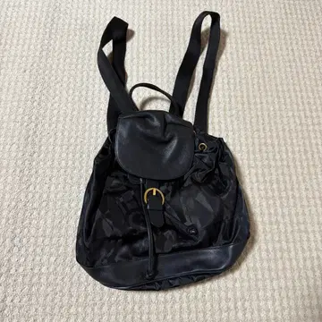 Ferragamo 블랙 럭색