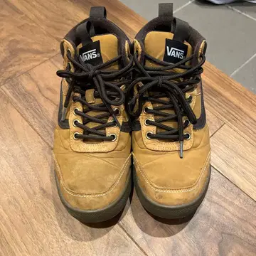 VANS 브라운 스니커즈 US8