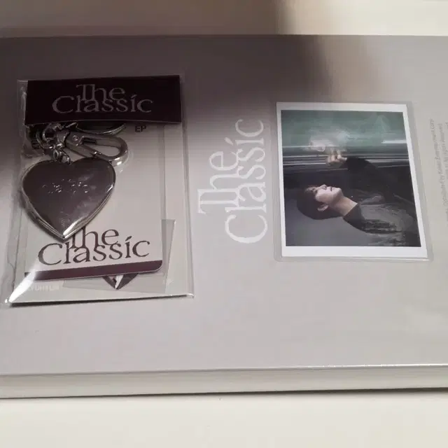 규현 위드뮤 팝업 키링 + 미개봉 앨범 일괄 판매