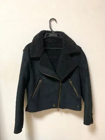 SLY 무스탕 라이더스