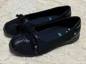 르꼬끄 스포르티브 블랙 플랫슈즈