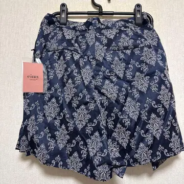 eimy 이스토아레 / 숏팬츠