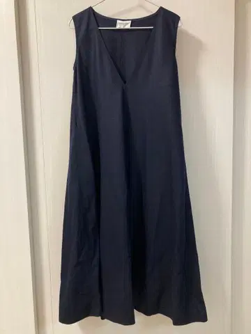 유나이티드 애로우즈 V넥 원피스